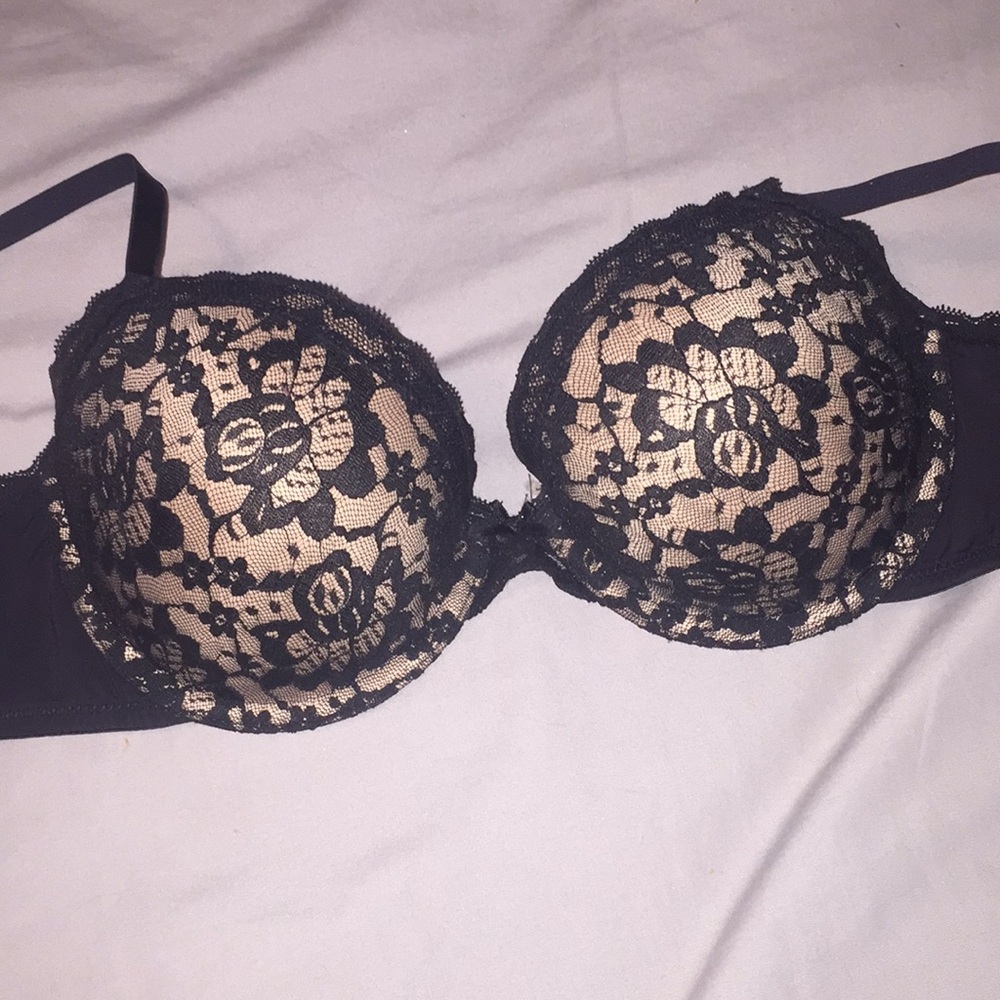 NWOT Aerie Black/nude lace bra